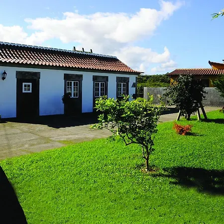 Semesterbostad Casa Rustica *